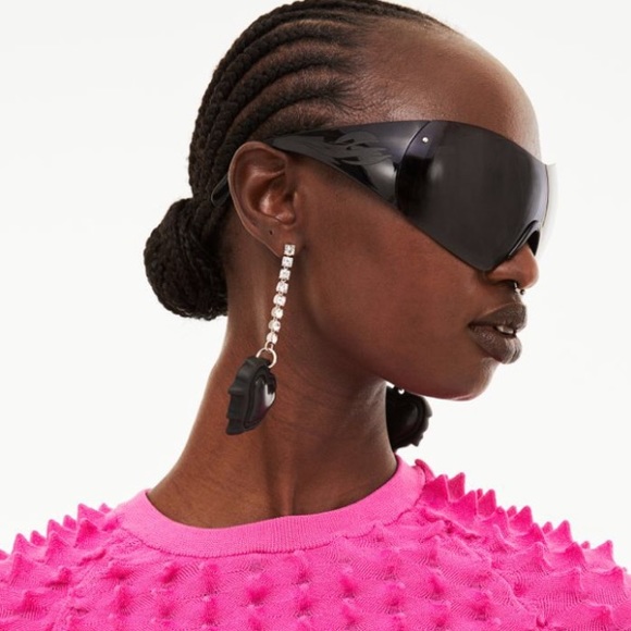 H&M Sunglasses with storage pouch main image 4